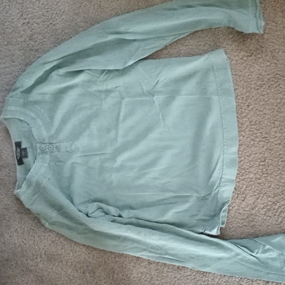 Long sleeve shirt